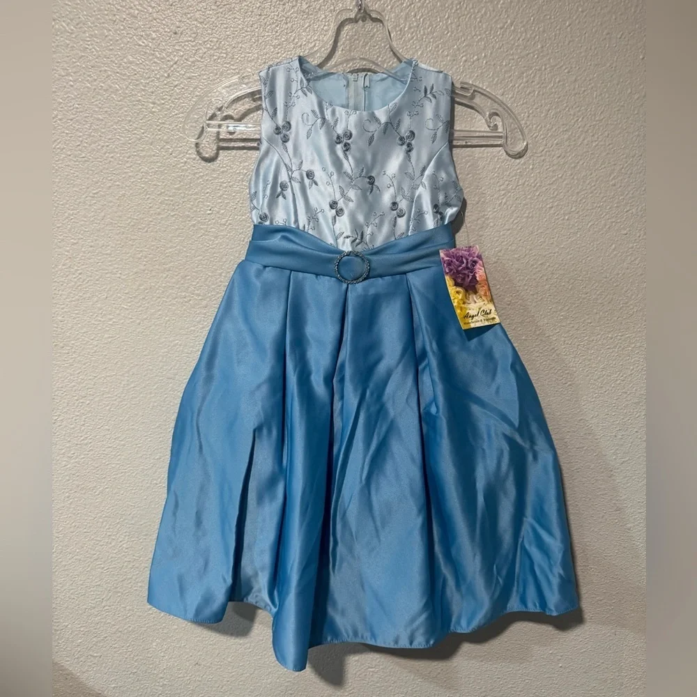 ANGEL CLUB Elegant light Blue formal Sleeveless embroidered Dress size 4